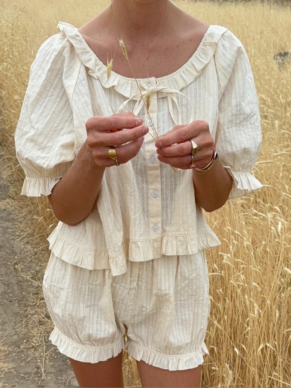 Sonderhaus Romeo Sleep Shorts in Cream Eyelet - Picture 4 of 8